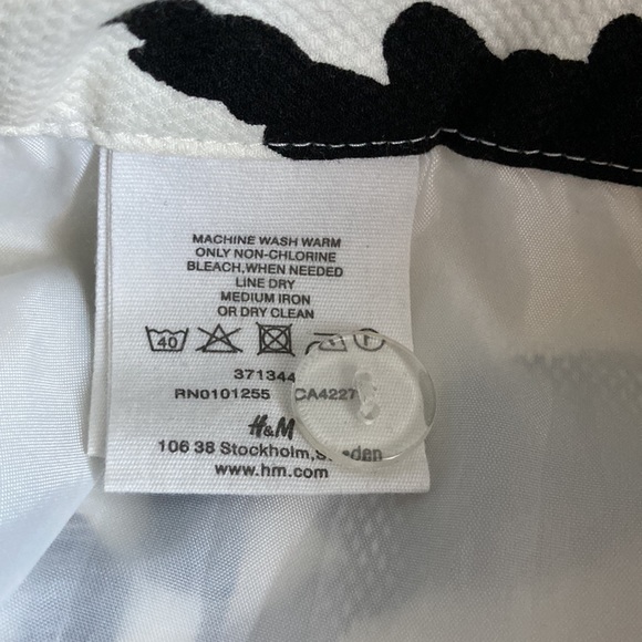 H&M Floral Skirt - Picture 5 of 5